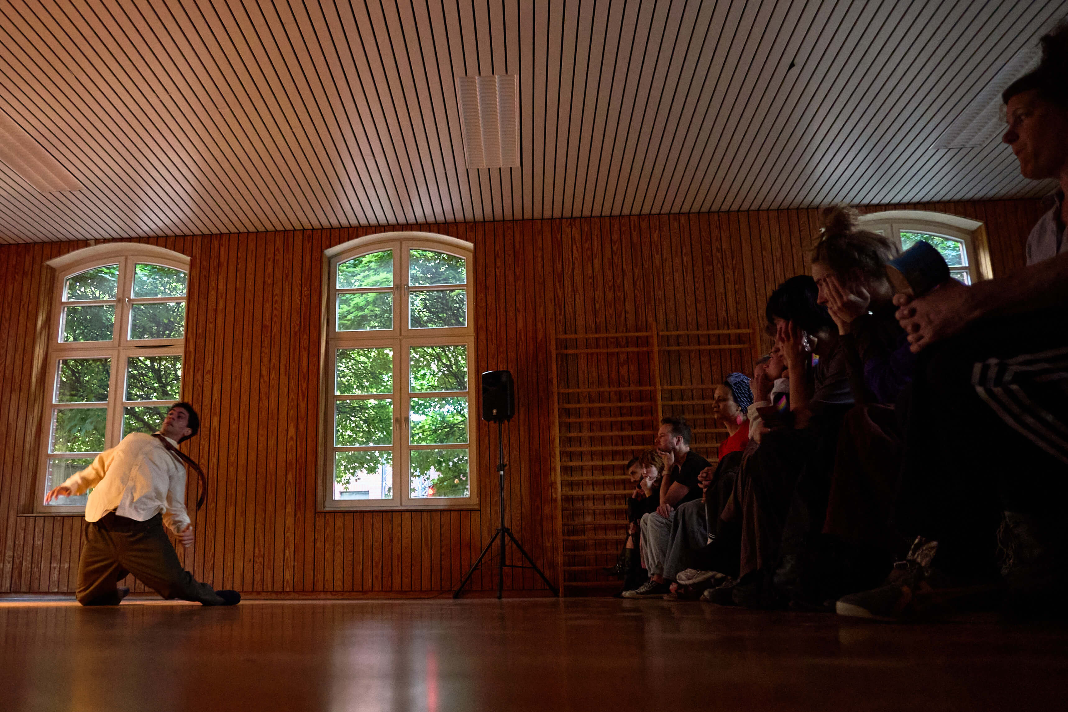 Man in the Mirror performance image